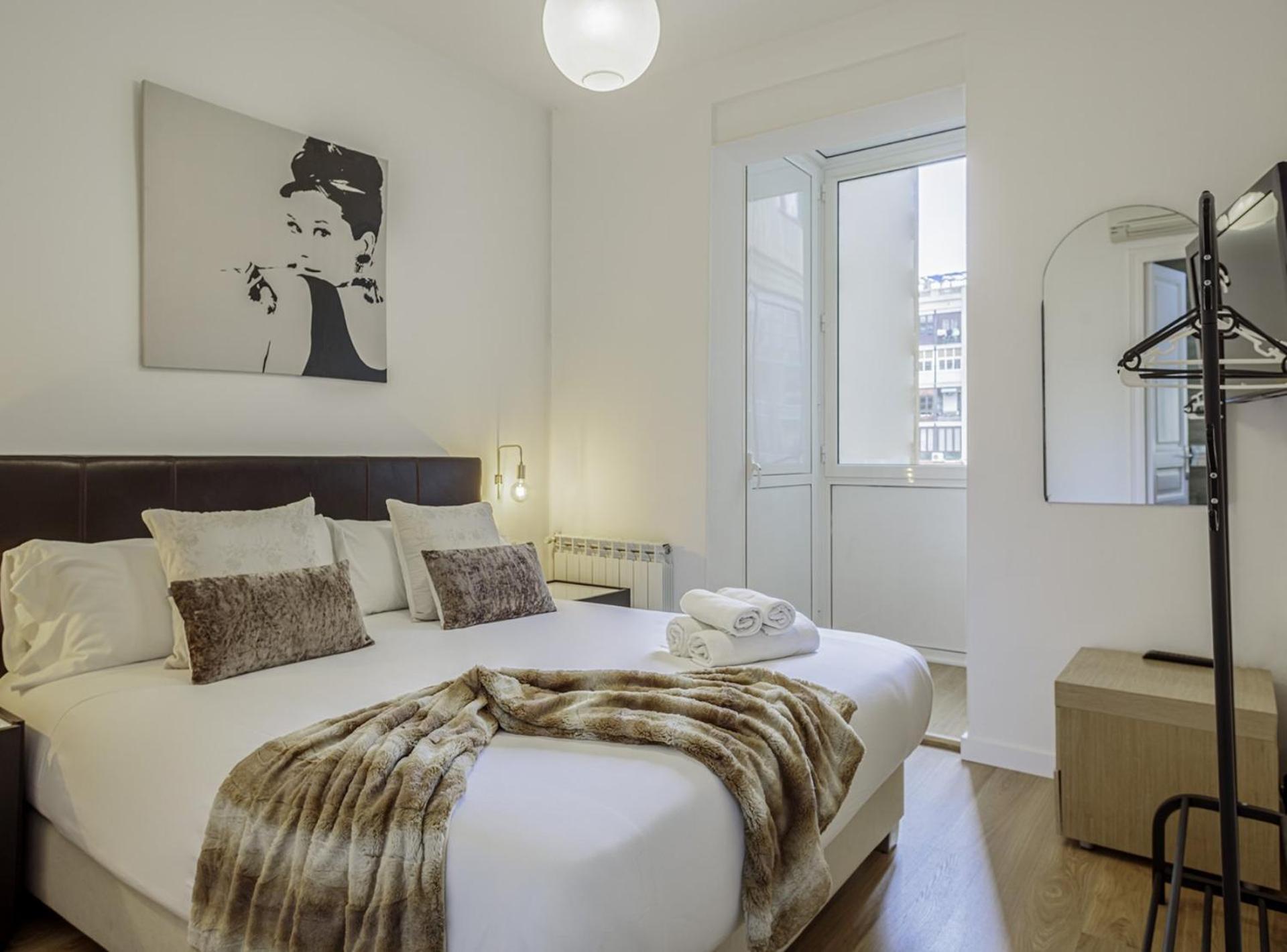 The Gaudi Suites II Барселона Екстер'єр фото