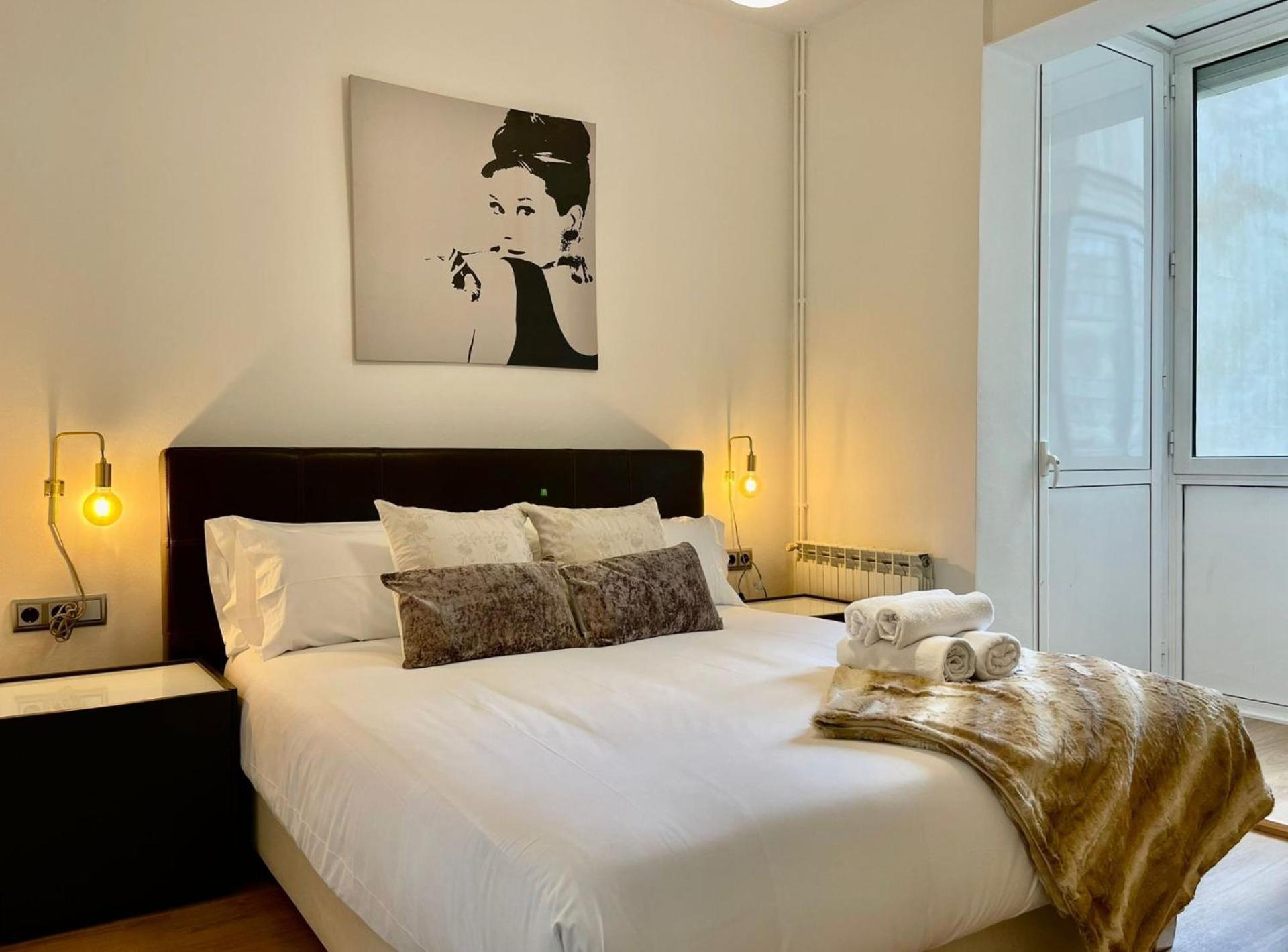 The Gaudi Suites II Барселона Екстер'єр фото